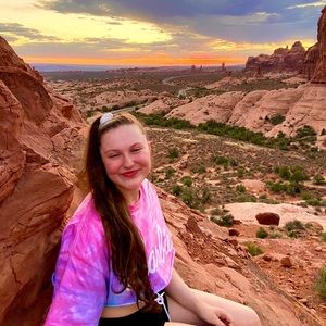 Meet your Posher, Carley